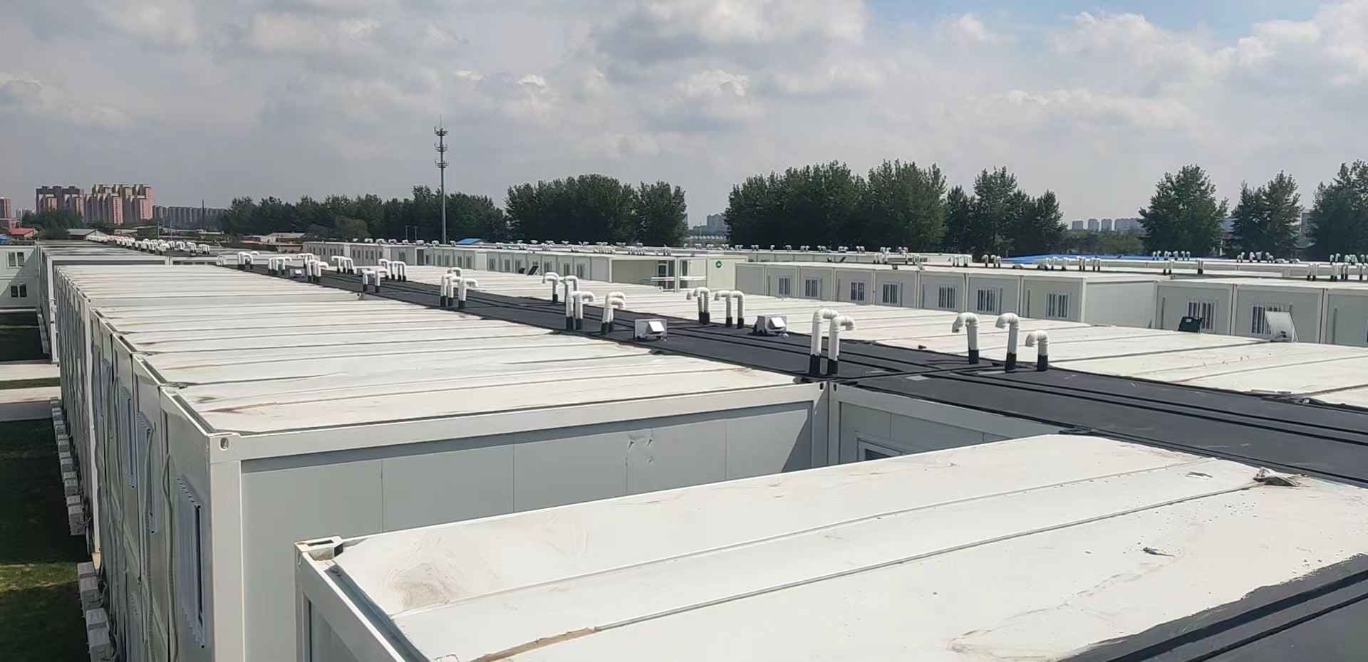 眾志成城，共同抗疫！廣恒防水馳援遼陽方艙醫院項目。